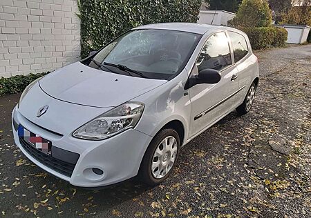 Renault Clio 1.2 16V 75 Yahoo! TÜV, Klima, ZR Neu