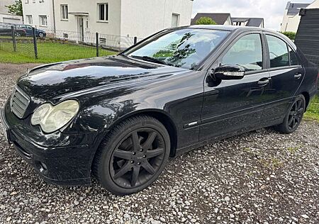 Mercedes-Benz C 180 C -Klasse Lim. Komp.,Klima,Servo,TÜV Neu