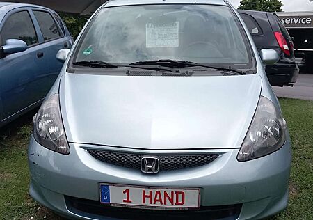Honda Jazz 1. Hand , 103tkm,Klima,eFh,Zv&Fb,Alu 1 J. Garantie