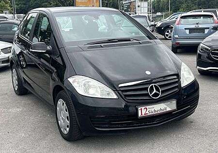 Mercedes-Benz A 170 * AUTOMATIK* SCHECKHEFT GEPFLEGT*