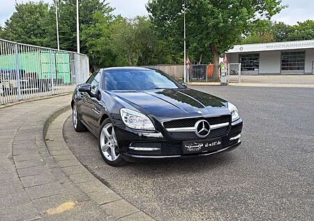 Mercedes-Benz SLK 200 Schwarz / Automatik
