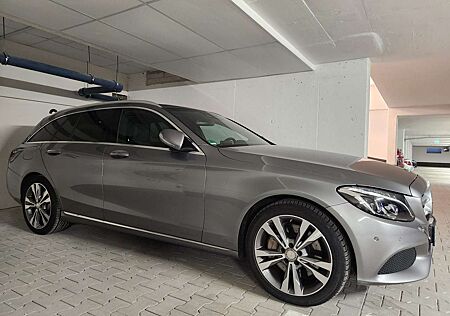 Mercedes-Benz C 350 e T 7G-TRONIC Avantgarde