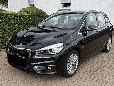 BMW 220 220i Active Tourer Aut. Luxury Line Vollle Tüv neu