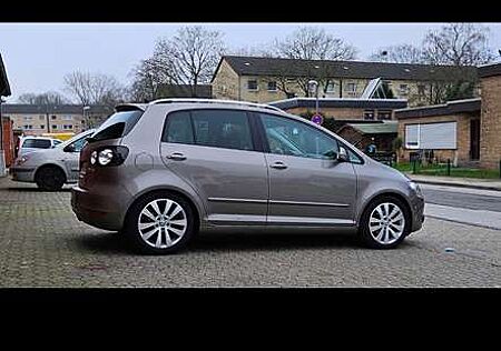 VW Golf Plus Volkswagen 2.0 TDI DPF DSG Highline
