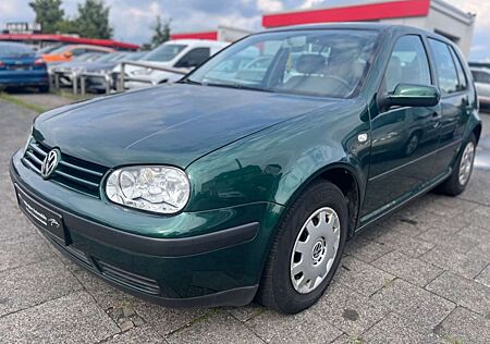 VW Golf Volkswagen 1.6 Automatik Special