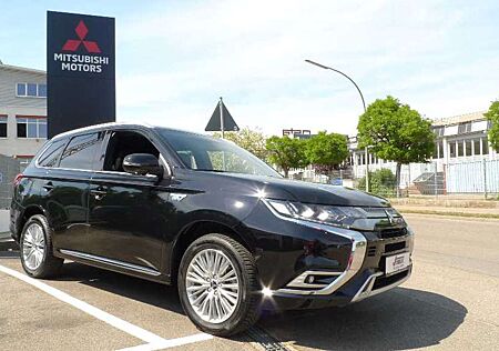 Mitsubishi Outlander Plug-in Hybrid Spirit + Paket 2.4 4WD