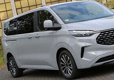 Ford Tourneo Custom EZ 2023 / Titanium X AWD 170 PS Aut.