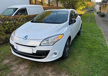 Renault Megane Fließheck TCe 130 BOSE Edition