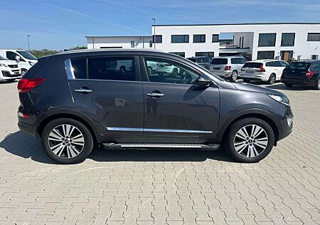 Kia Sportage Spirit RFKMRA+NAVI+AHKPL+TRITTBRETTER