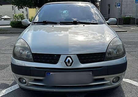 Renault Clio 1.4 16V RXE