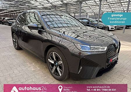 BMW iX xDrive40 Sport AHK|Pano|HarmanKardon|LED