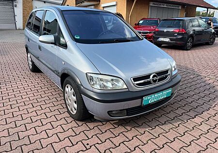 Opel Zafira 1.8 16V Selection Executive