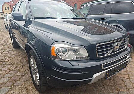 Volvo XC 90 gebraucht kaufen Volvo XC 90 XC90 2,4 D5 ALLRAD AWD Momentum Automatic EURO5