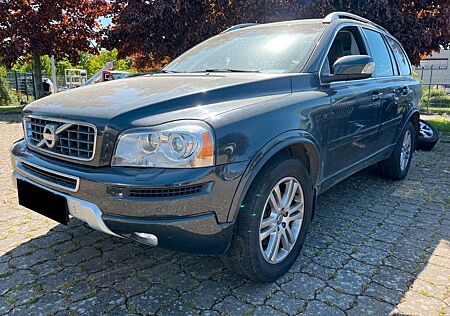 Volvo XC 90 XC90 XC90 D5 Momentum Geartronic