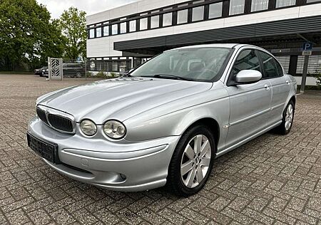 Jaguar X-Type 2.2 D Classic Voll Leder. Klima, Alu. TÜV ..