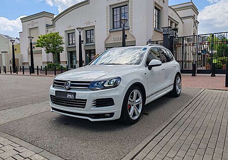 VW Touareg Volkswagen 3.0*TDI*4M*3xRLine*ACC*PANO*StHz*Luft*AHK*KeyLess