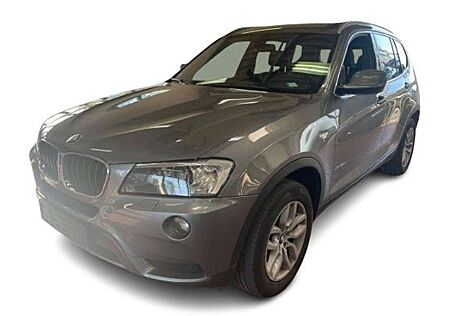 BMW X3 xDrive20d XENON PDC AHK LEDER 2.HAND