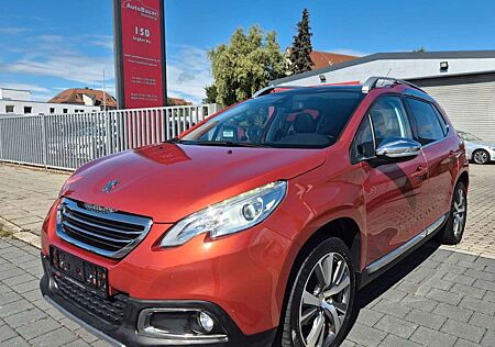 Peugeot 2008 Allure / Panorama / AHK / Navi / Teilleder