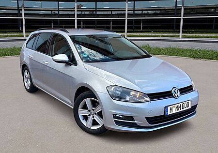 VW Golf Volkswagen 1.6 TDI Comfortline Scheckheft Zahnriemen neu