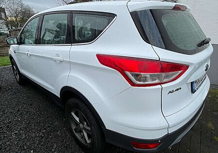 Ford Kuga 1.6 EcoBoost 2x4Titanium
