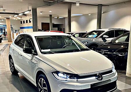 VW Polo Volkswagen 1.0 TSI OPFMove, IQ.Light Matrix , Pure White