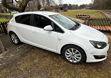 Opel Astra 1.7 CDTI DPF ecoFLEX Start/Stop Edition