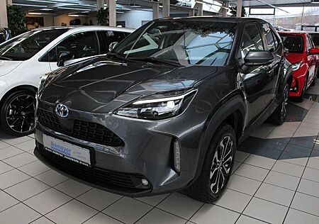 Toyota Yaris Cross Hybrid Team D Winter-Paket Smart-Connect-Paket