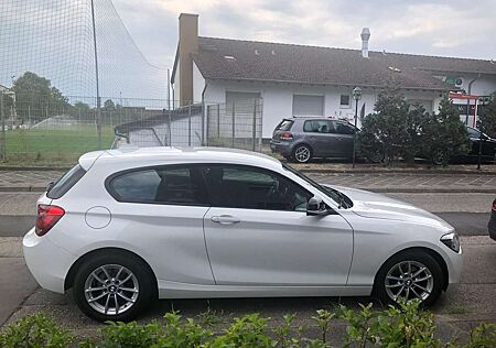 BMW 114 i114