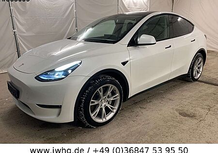 Tesla Model Y Long Range AWD 75 kWh Wärmepumpe Ryzen