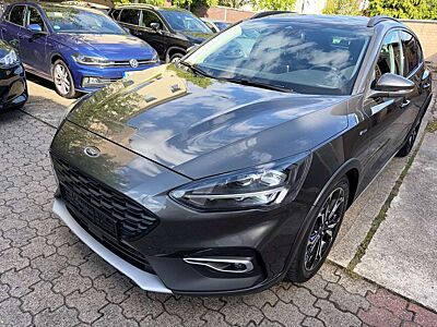 Ford Focus Lim. Active Automatik Navi Sportsitze