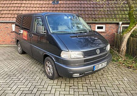 VW T4 Multivan Volkswagen Multivan T4 TDI 7DC UY2
