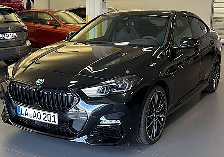 BMW 220 i M Sport