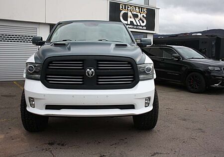 Dodge RAM Crew Sport LPG Höher Breiter für Wohnkabine Umba