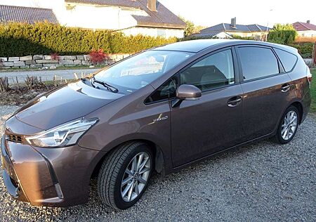 Toyota Prius + (Hybrid) Executive