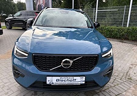 Volvo XC 40 XC40 B3 B DKG Plus Dark Panoramaglasdach