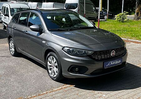 Fiat Tipo Lounge 1,6 MultiJet *KAMERA*NAVI*LED*