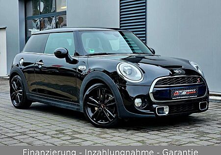 Mini Cooper S gebraucht kaufen Mini Cooper S + Navi + LED-SW + Leder + WR + 2. Hand!
