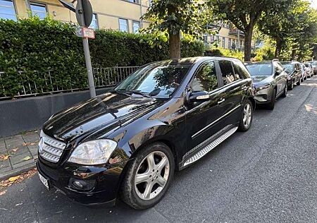 Mercedes-Benz ML 320 CDI (164.122)