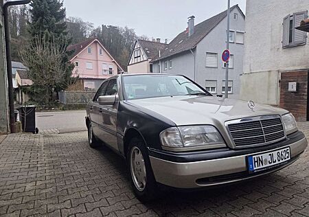 Mercedes-Benz C 220 Classic