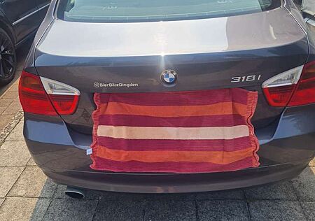 BMW 318i 318