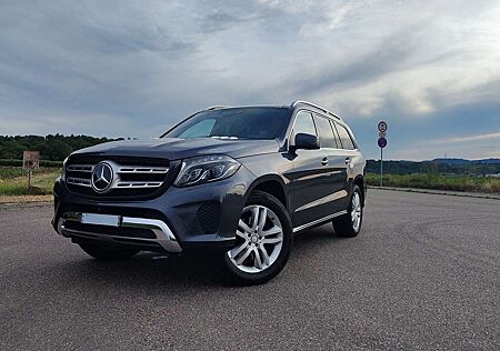 Mercedes-Benz GLS 350 d 4Matic (166.824)
