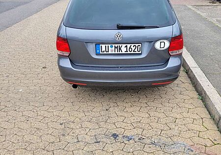 VW Golf Variant Volkswagen 1.6 TDI DPF Style