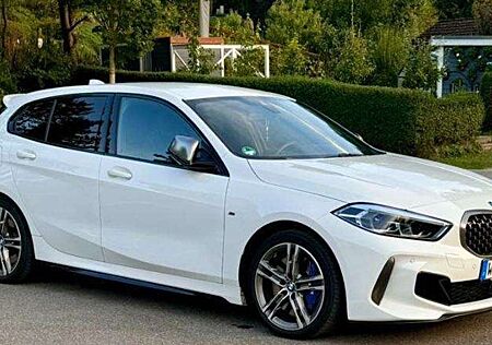 BMW 135 M135i xDrive HEAD UP & TOTWINKELASSISTENT!!