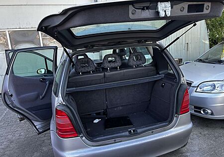 Mercedes-Benz A 160 Elegance