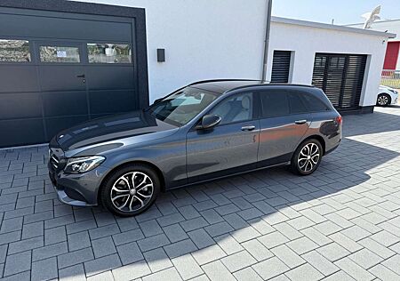 Mercedes-Benz C 300 T BlueTec Hybrid / h Avantgarde