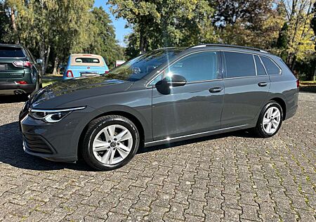 VW Golf Variant Volkswagen VIII 2.0 TDI Life