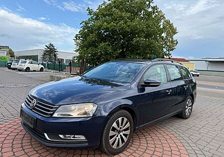 VW Passat Variant Volkswagen 2.0 TDI Comfortline BMT NAVI+TEMPOMAT+SHZ