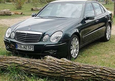 Mercedes-Benz E 500 7G-TRONIC Avantgarde