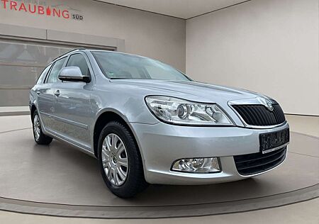 Skoda Octavia Combi Ambiente KLIMAAUTOMATIK*SHZG*AHK**
