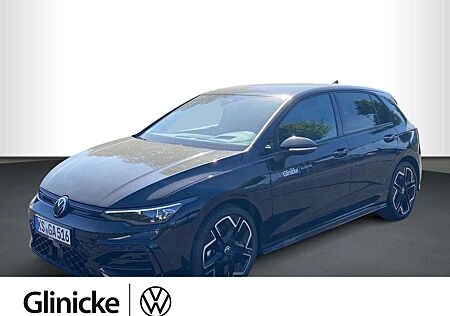 VW Golf Volkswagen VIII 1.5 eTSI R-Line DSG, NAVI, RFK